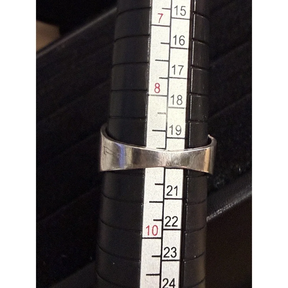 Sterling Silver 925 Dome Band Ring Size 9